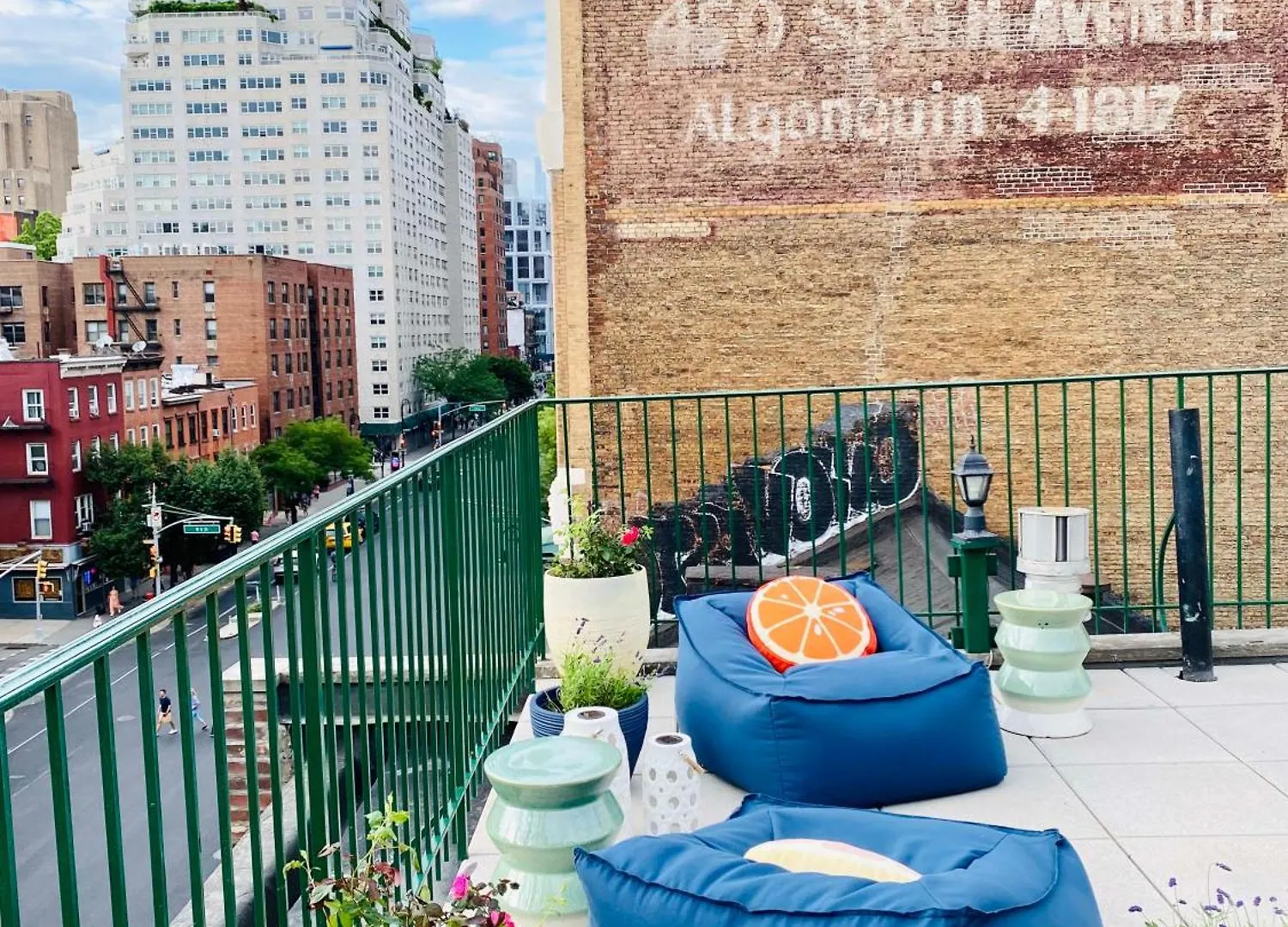 Lofty & Bright Greenwich Getaway W Private Rooftop New York 0*,